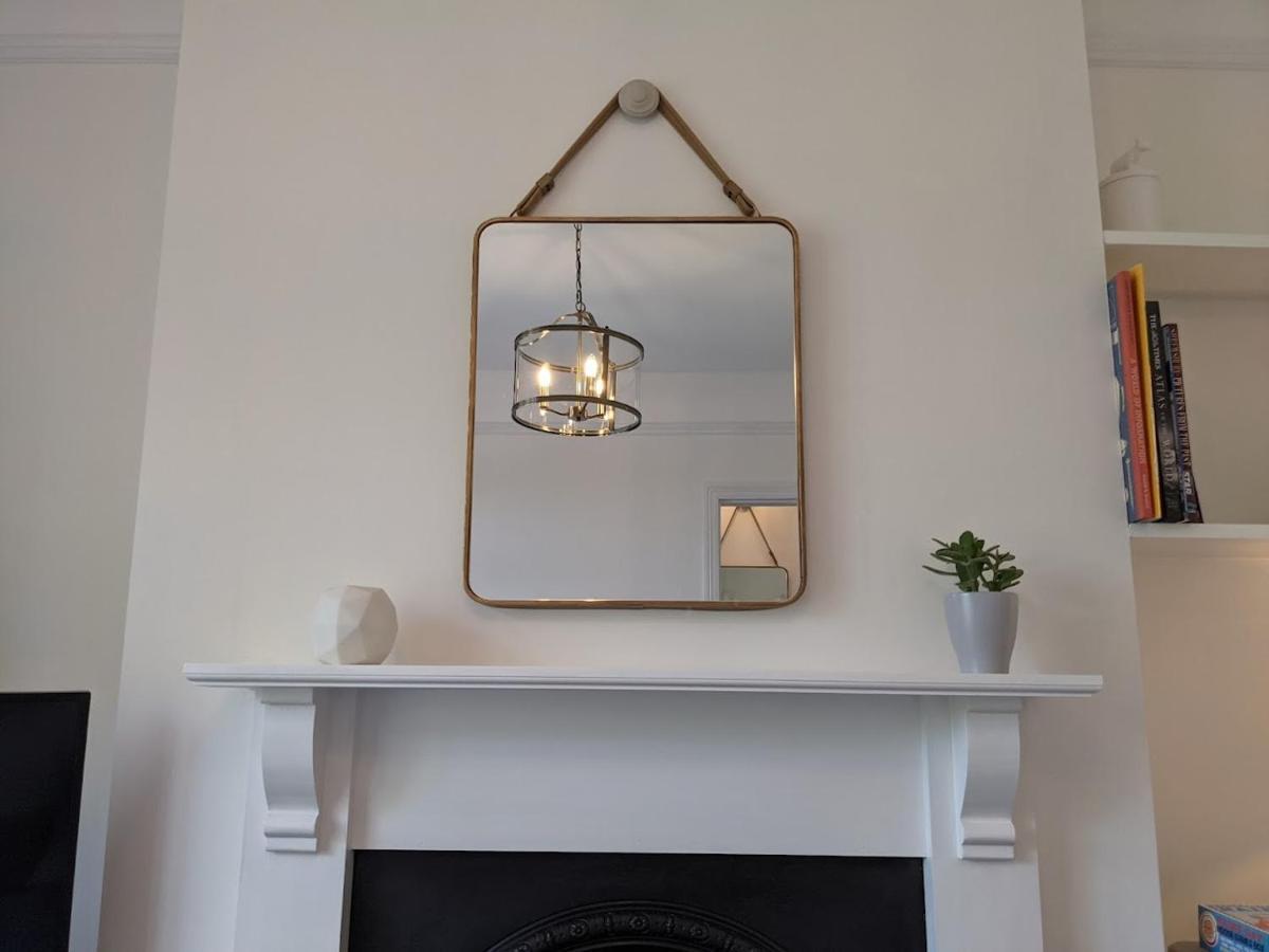 Luxury Townhouse In Town Centre, Views, River Walk, Free Parking 슈루즈버리 외부 사진