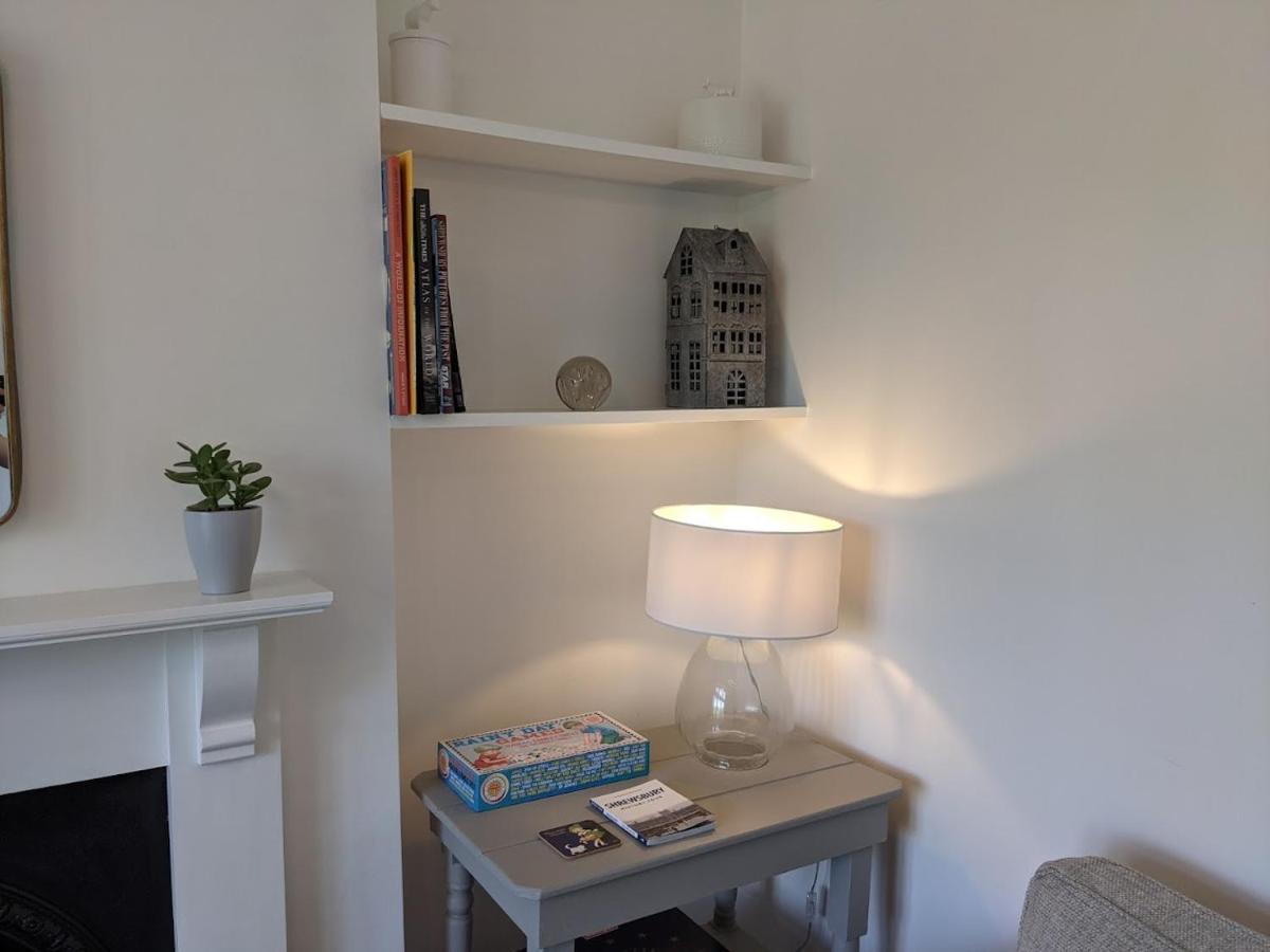 Luxury Townhouse In Town Centre, Views, River Walk, Free Parking 슈루즈버리 외부 사진